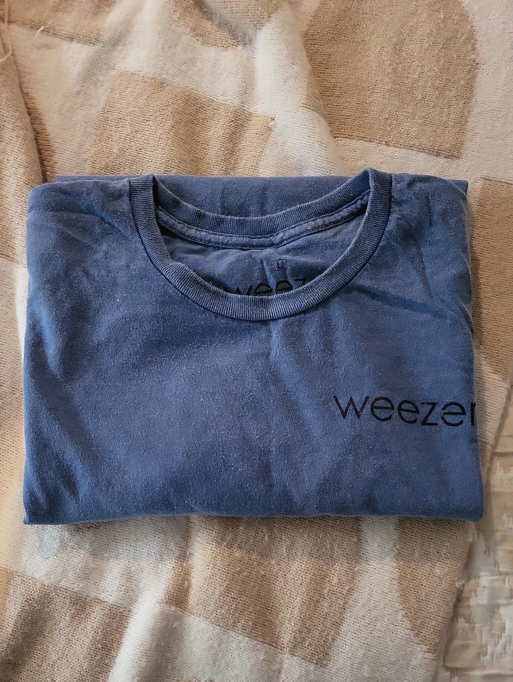 Vintage 90's Weezer Graphic Band T-Shirt